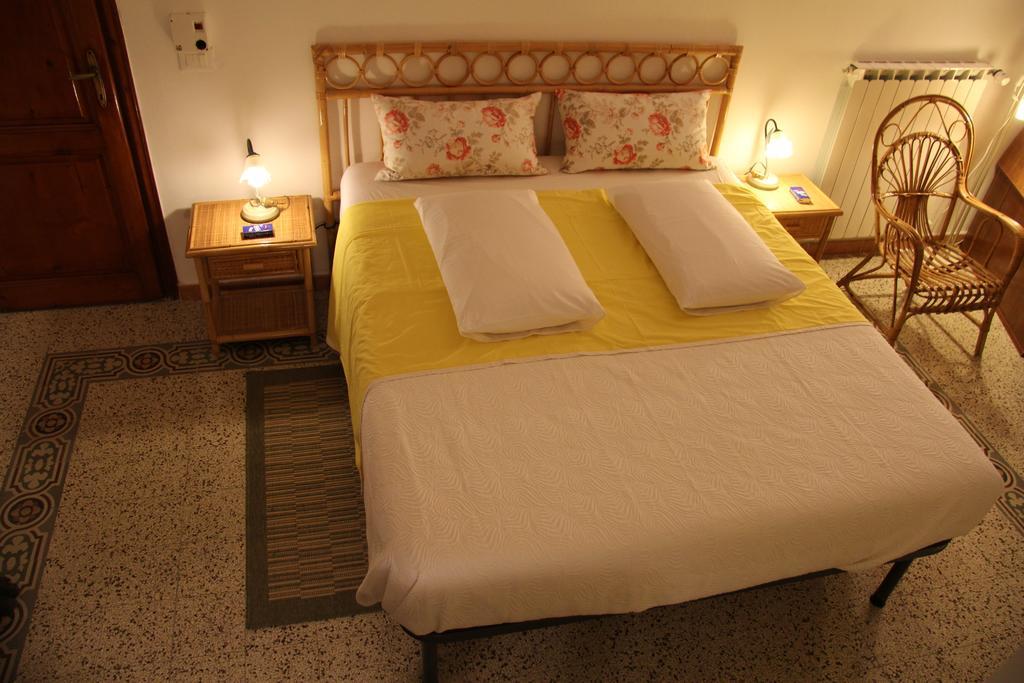 Burchiello Bed & Breakfast Firenze